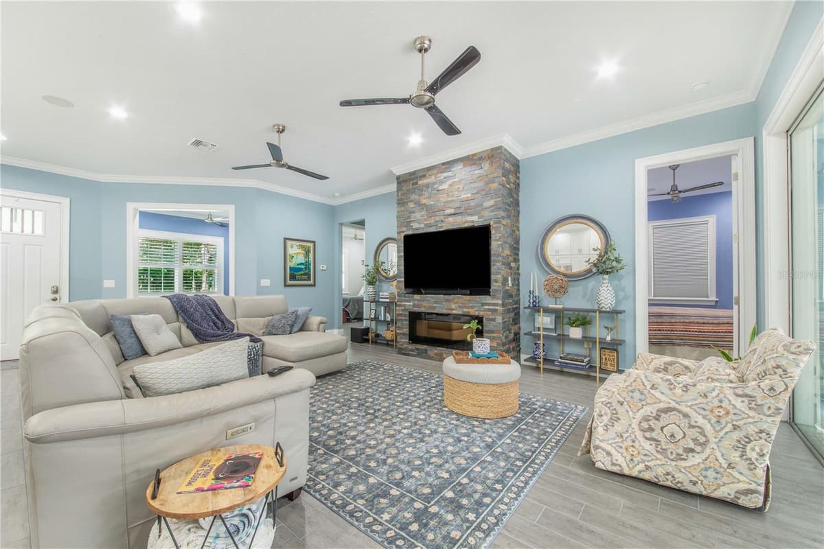 2931 CHICKASAW CIRCLE — photo 11 of 84