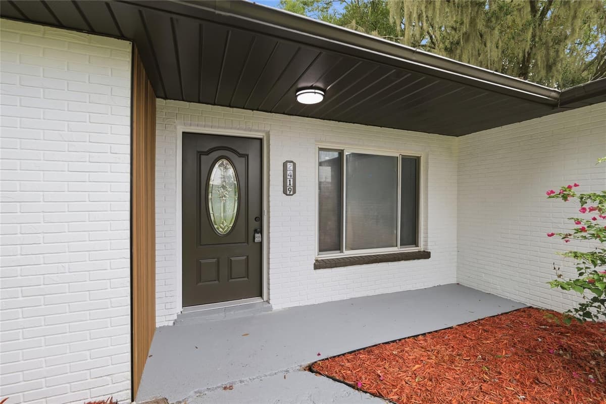 2419 RIDGEVIEW DRIVE — photo 5 of 38