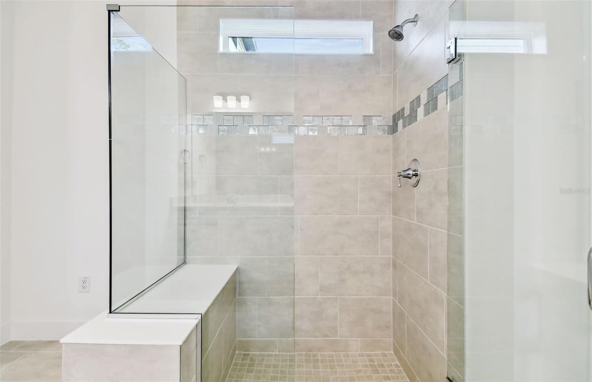 33433 BARNEBROOK DRIVE — photo 16 of 36