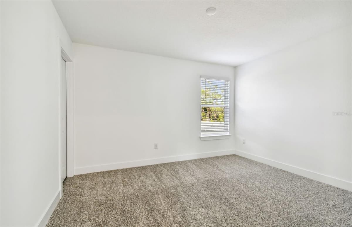33433 BARNEBROOK DRIVE — photo 19 of 36