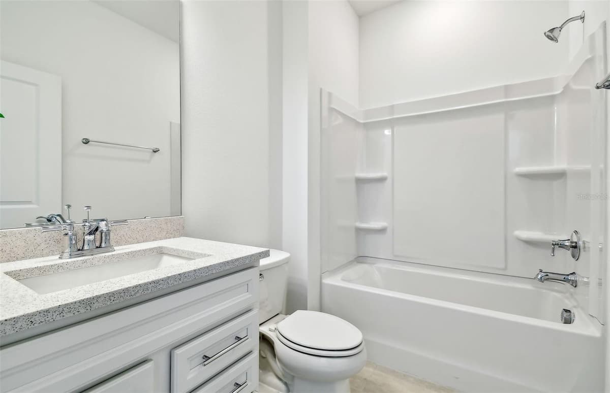 33433 BARNEBROOK DRIVE — photo 12 of 36