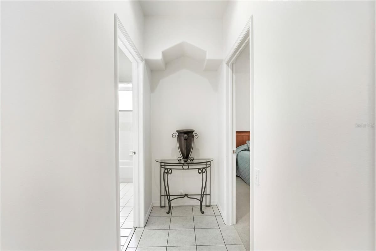 9415 ASHLEY DRIVE — photo 36 of 70