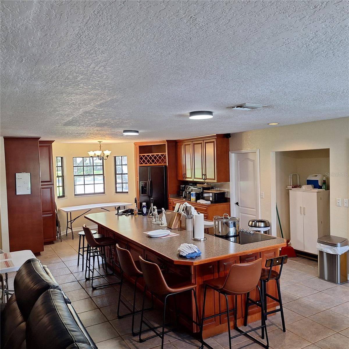 10012 LAKE LOUISA ROAD — photo 12 of 27
