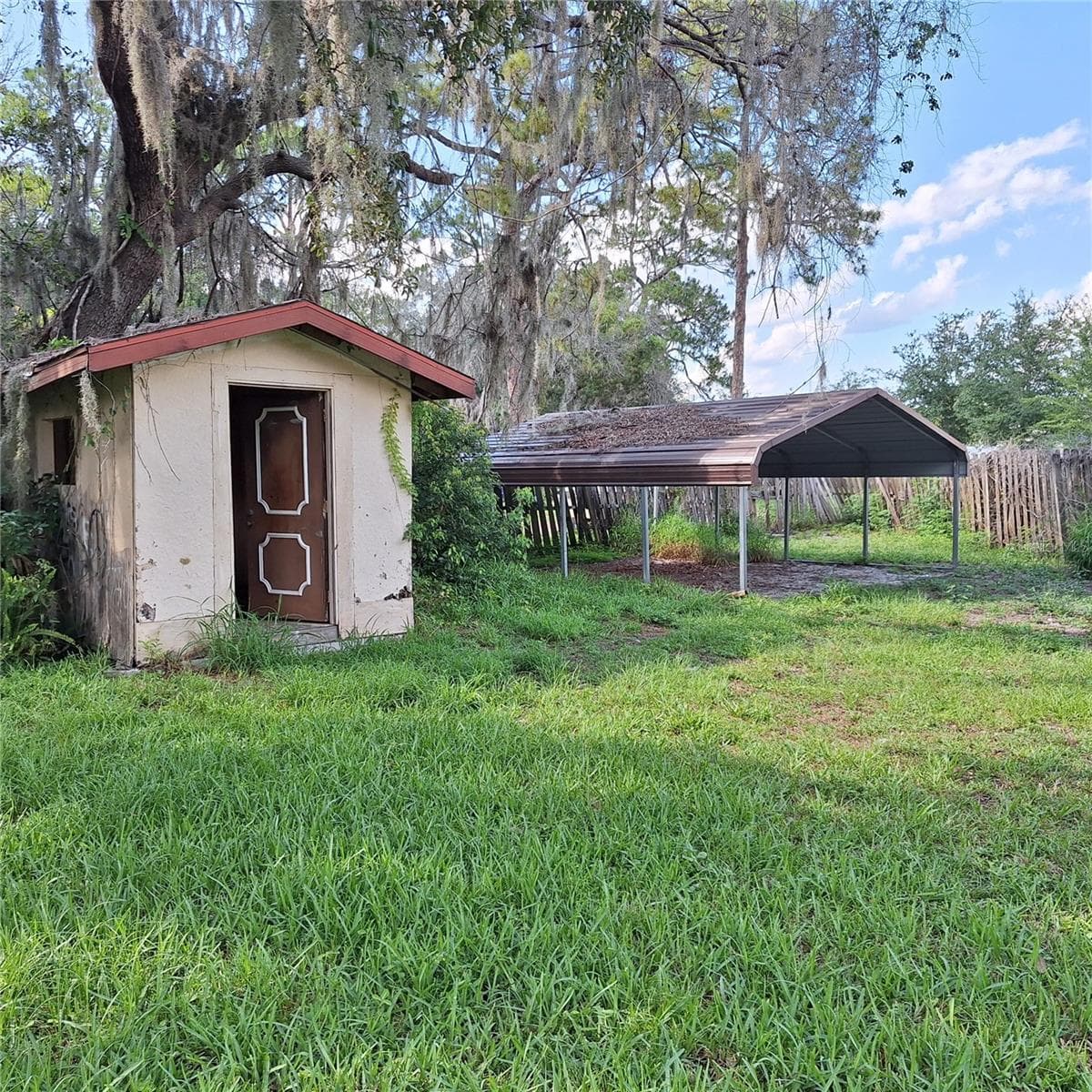 10012 LAKE LOUISA ROAD — photo 21 of 27