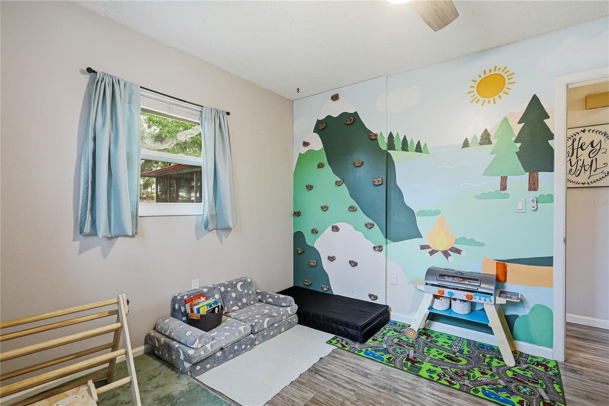 6412 2ND AVENUE — photo 18 of 23