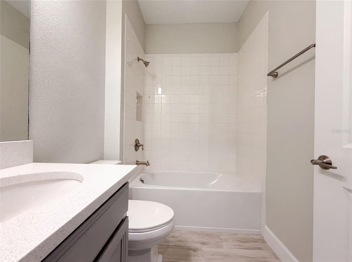 4516 CRESTPOINT WAY — photo 13 of 30