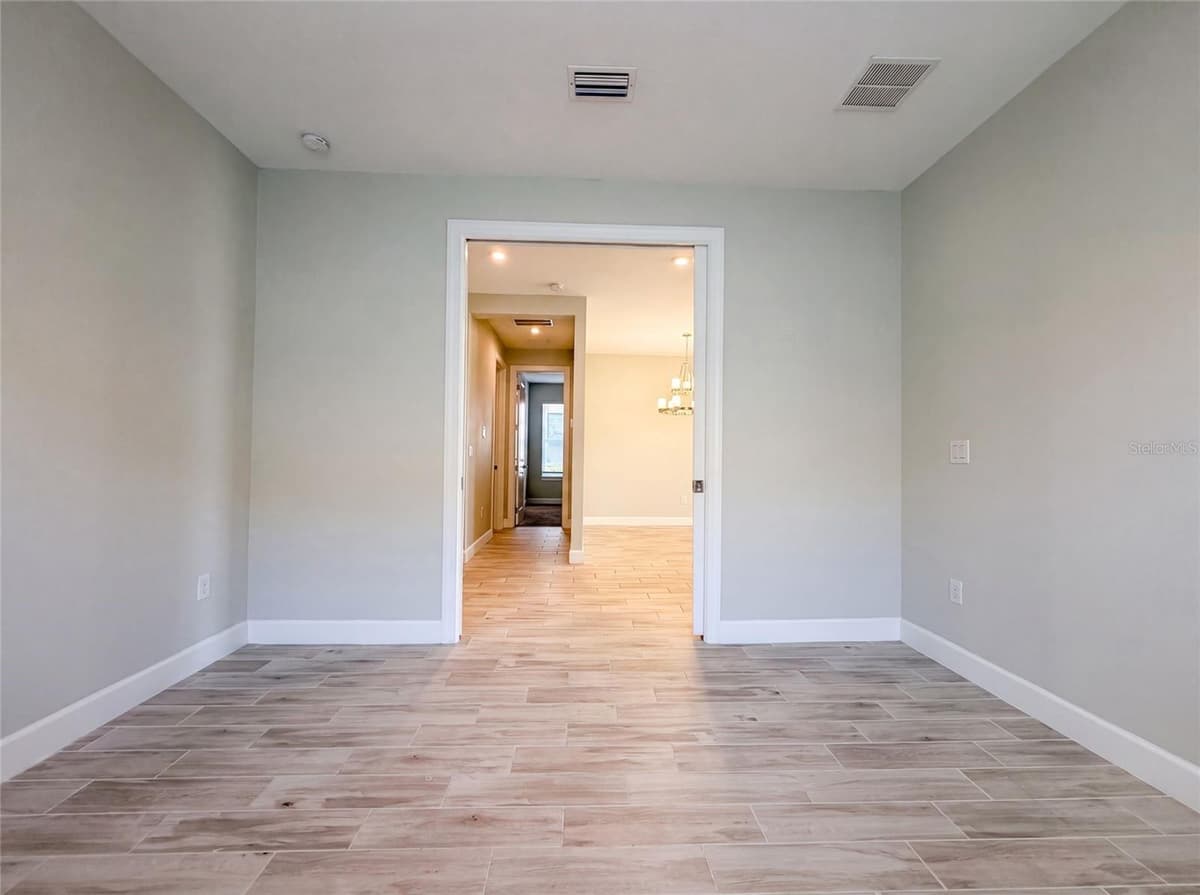 4516 CRESTPOINT WAY — photo 7 of 30