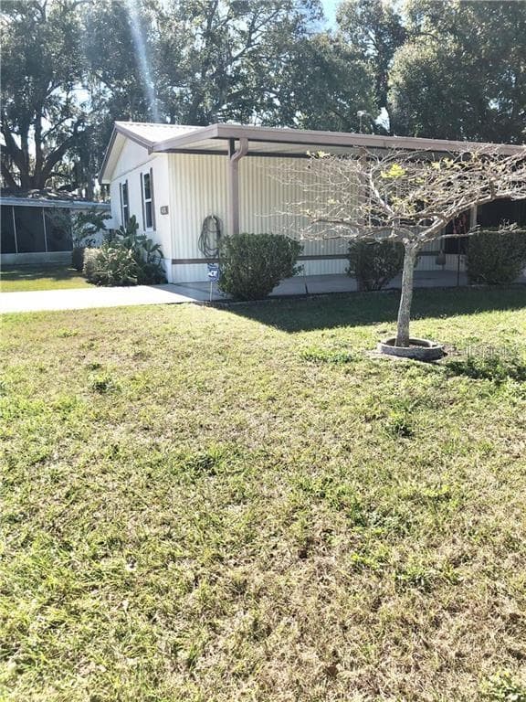 1948 REGINA DRIVE — photo 3 of 18