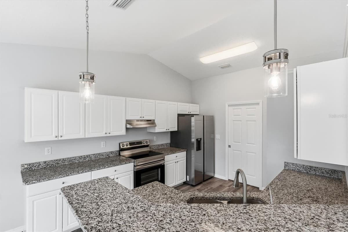 15055 93RD COURT — photo 16 of 45