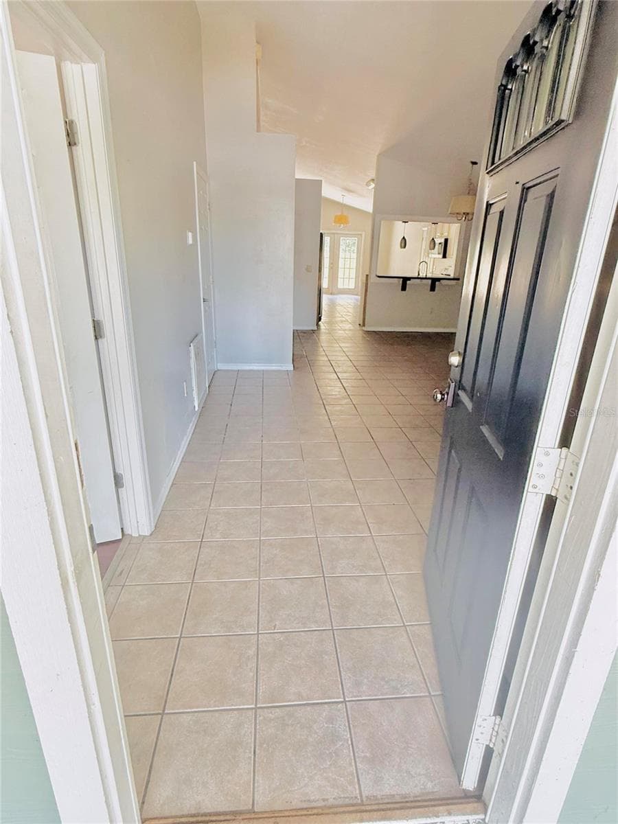 2232 13TH AVENUE — photo 3 of 20