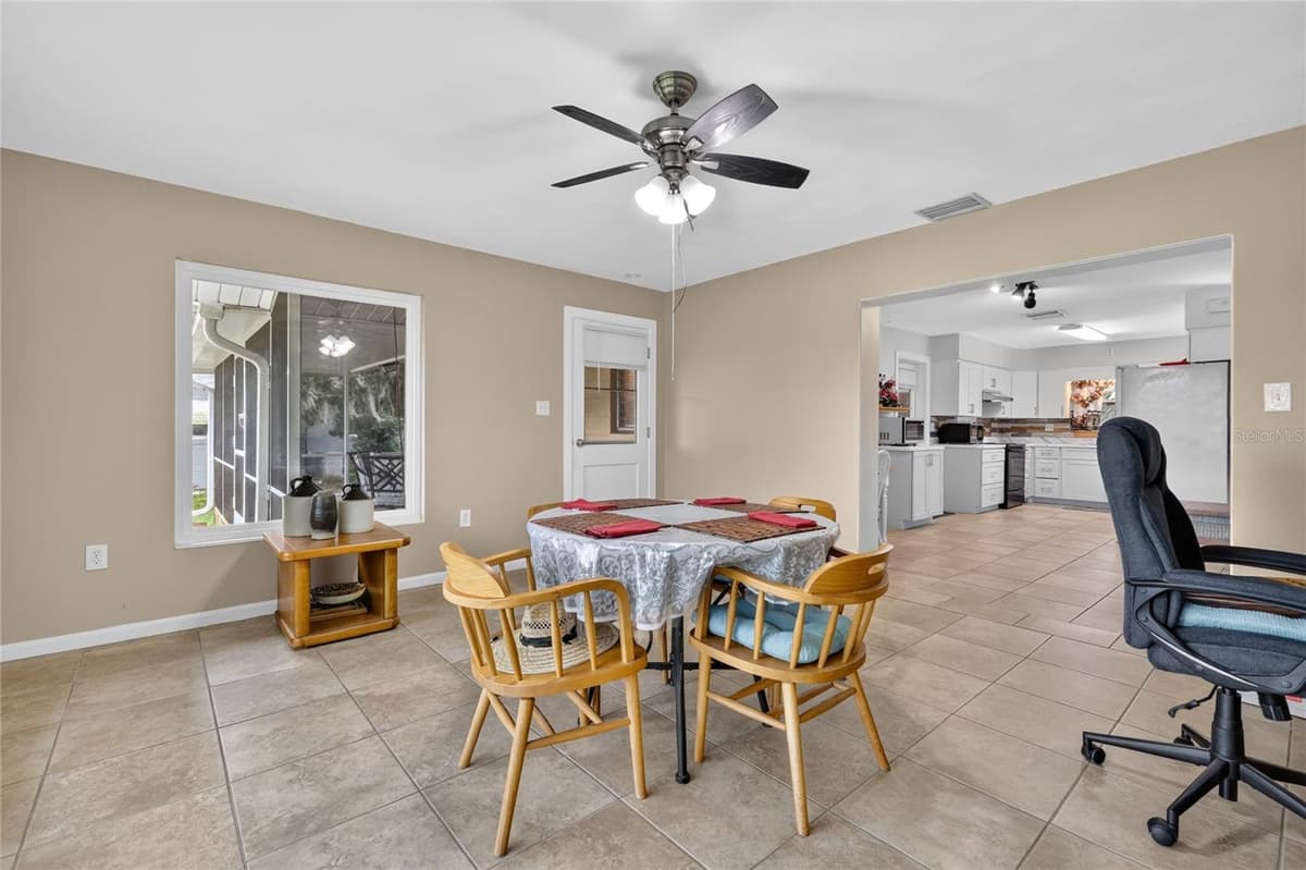 37414 TURNER DRIVE — photo 17 of 30