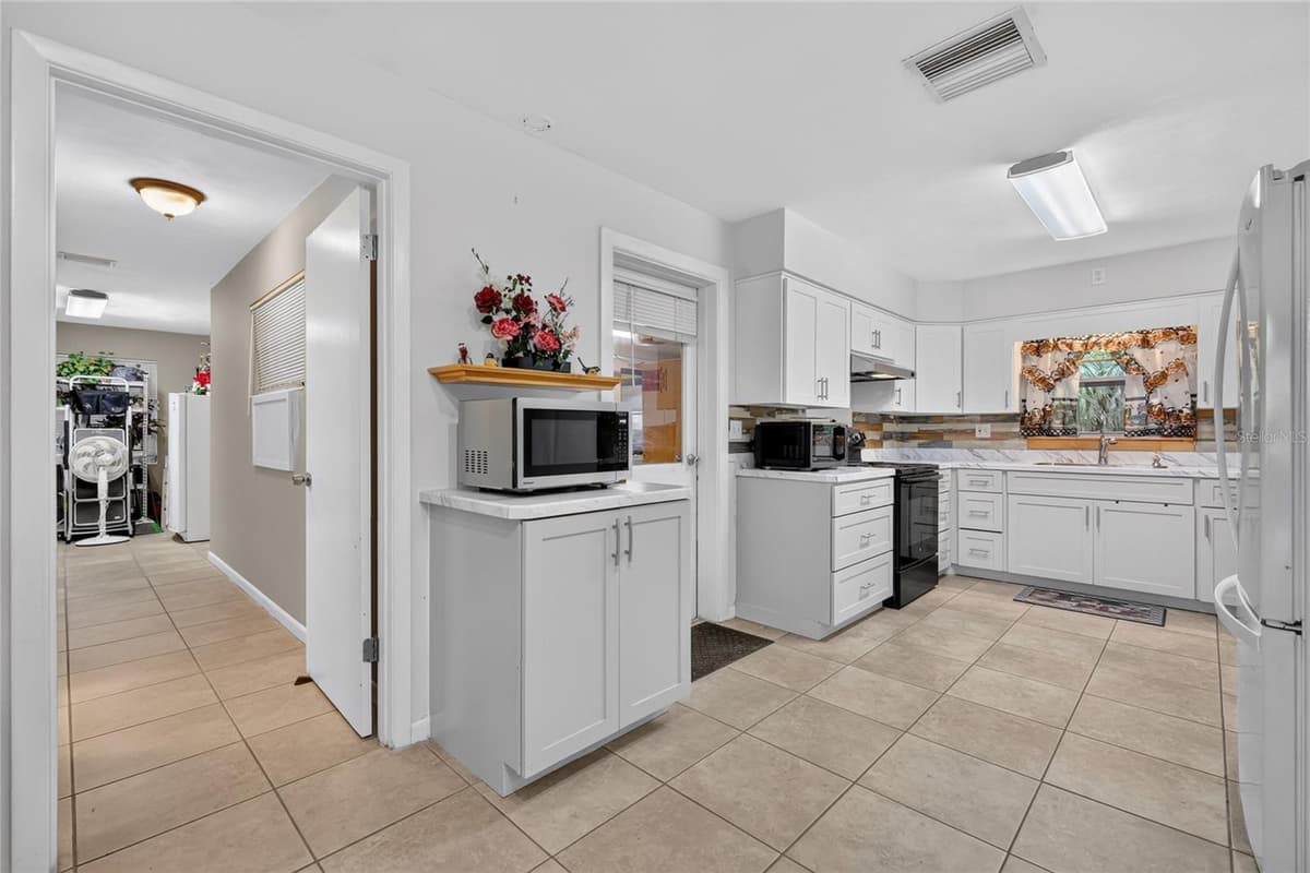 37414 TURNER DRIVE — photo 13 of 30