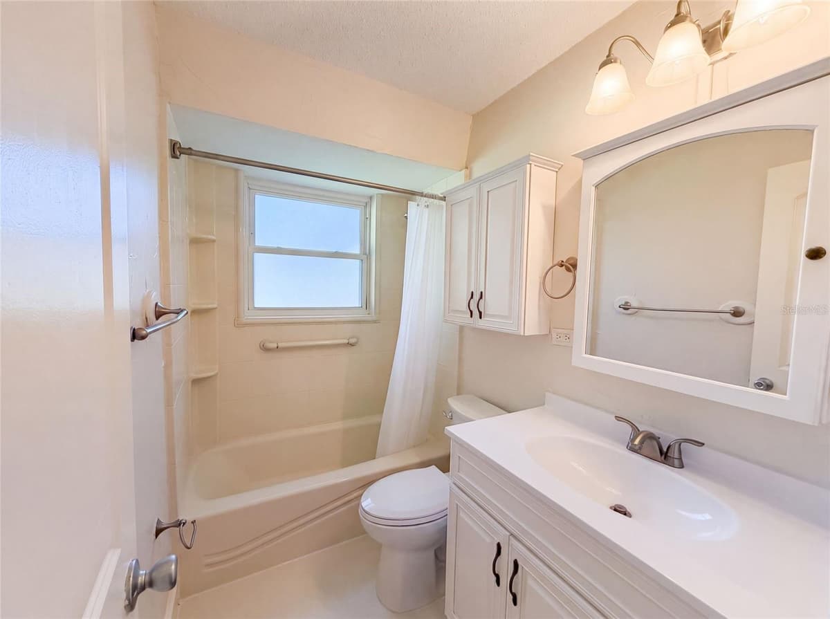 624 SHERMAN ROAD — photo 12 of 20