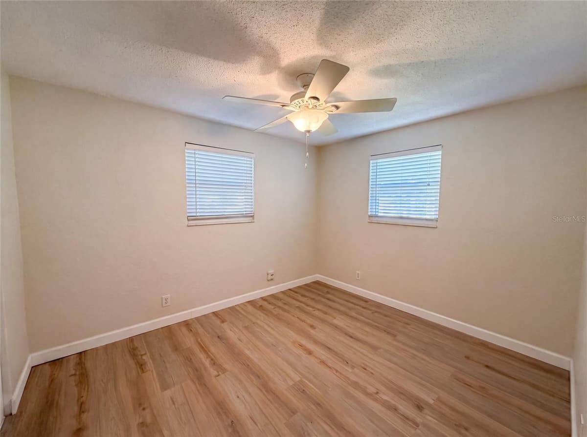 624 SHERMAN ROAD — photo 11 of 20