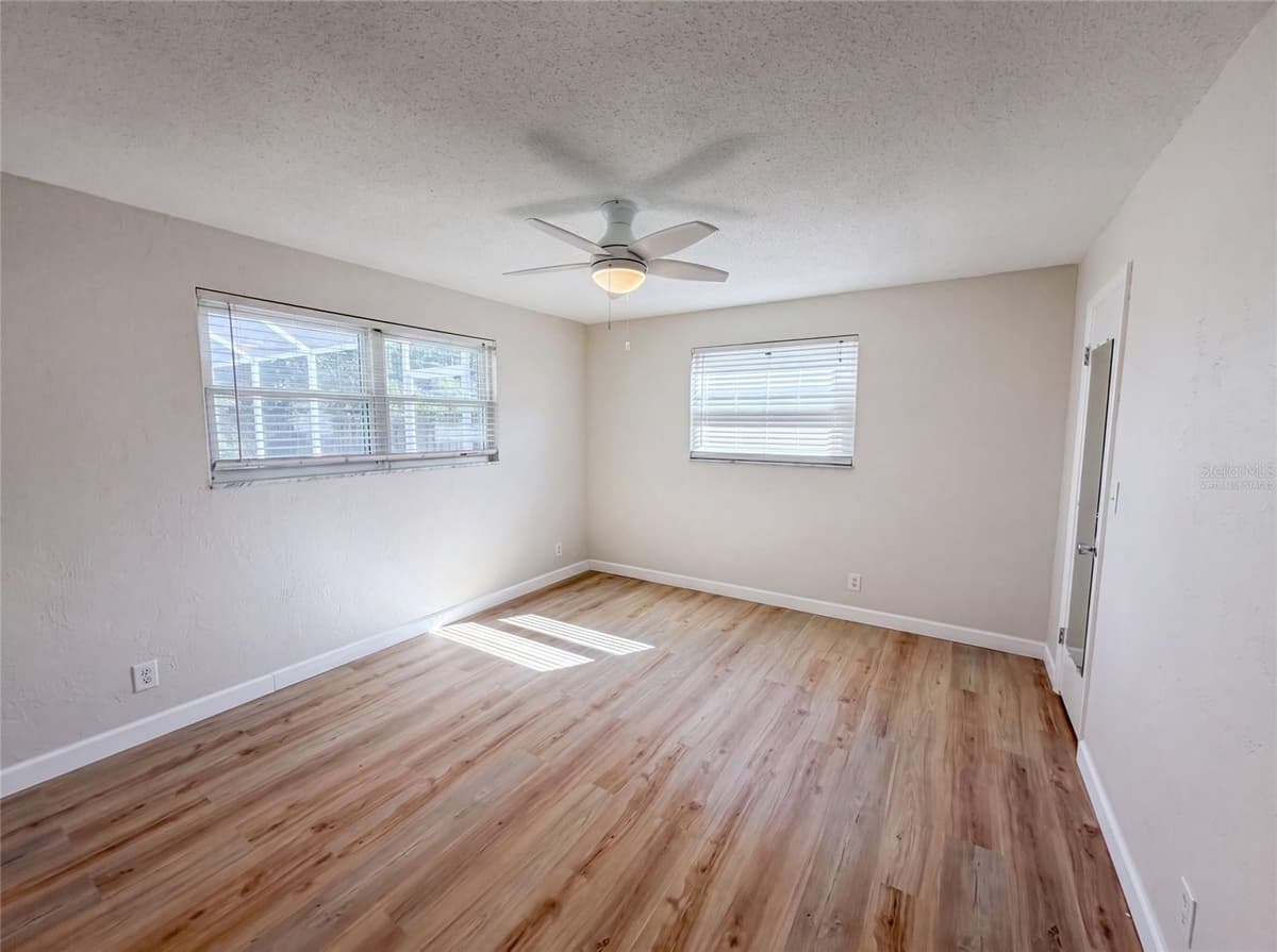 624 SHERMAN ROAD — photo 4 of 20