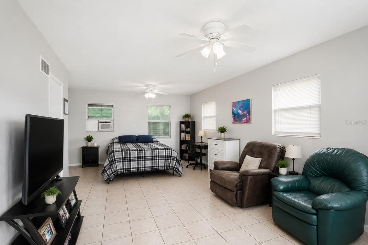 3917 ROYAL PALM AVENUE — photo 24 of 24