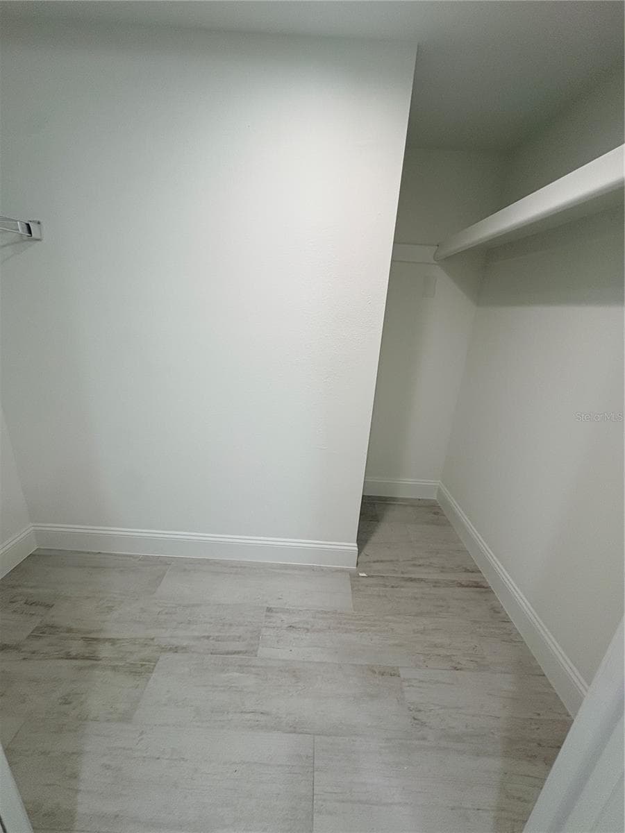 16340 DUBLIN CIRCLE — photo 17 of 30