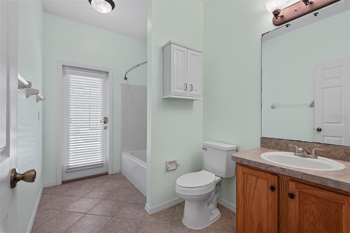 54 PARKVIEW DRIVE — photo 34 of 58