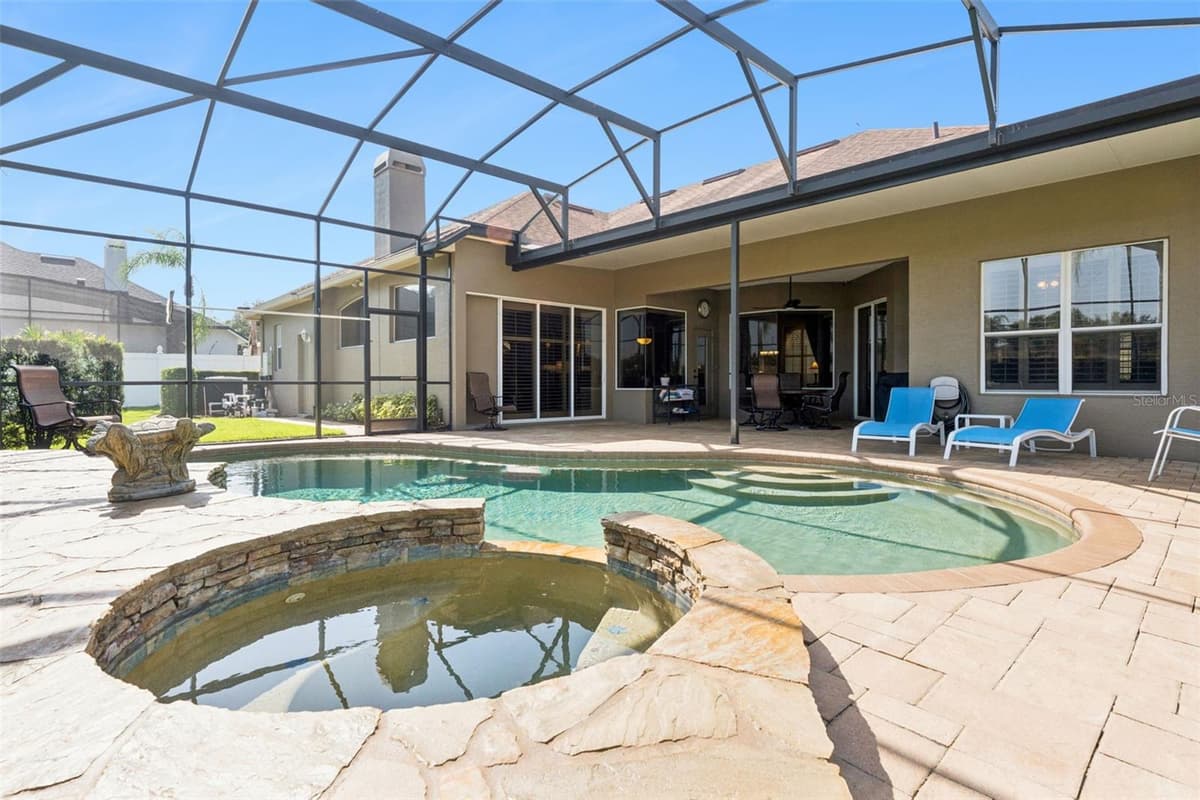 3739 WINDING LAKE CIRCLE — photo 3 of 31