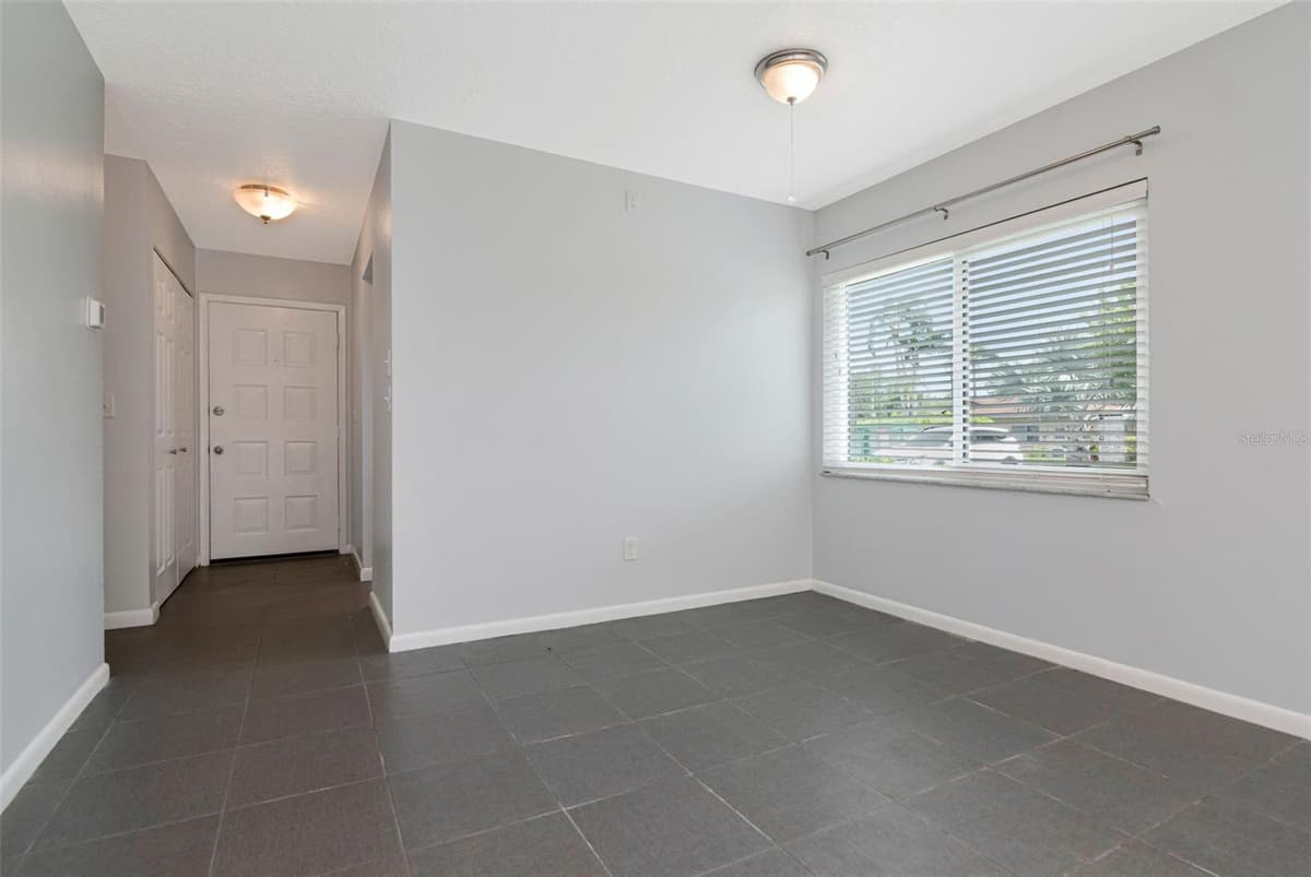 2284 OAK NECK ROAD — photo 9 of 53