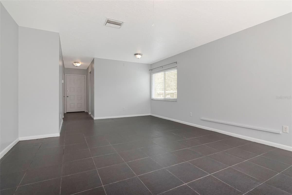 2284 OAK NECK ROAD — photo 8 of 53