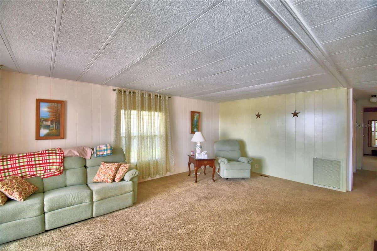 4807 PLUMWOOD STREET — photo 14 of 62