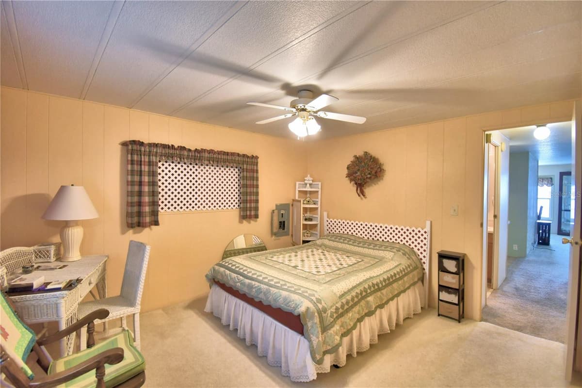 4807 PLUMWOOD STREET — photo 37 of 62