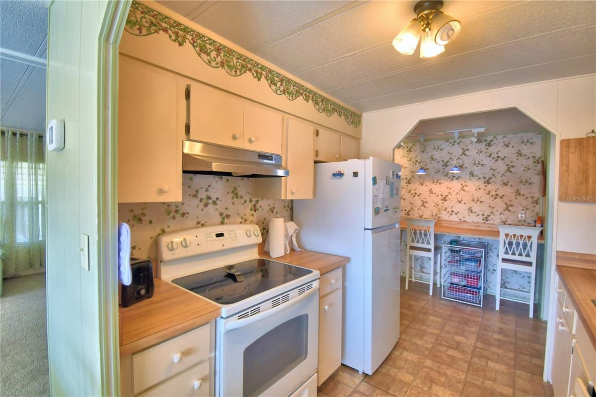 4807 PLUMWOOD STREET — photo 18 of 62