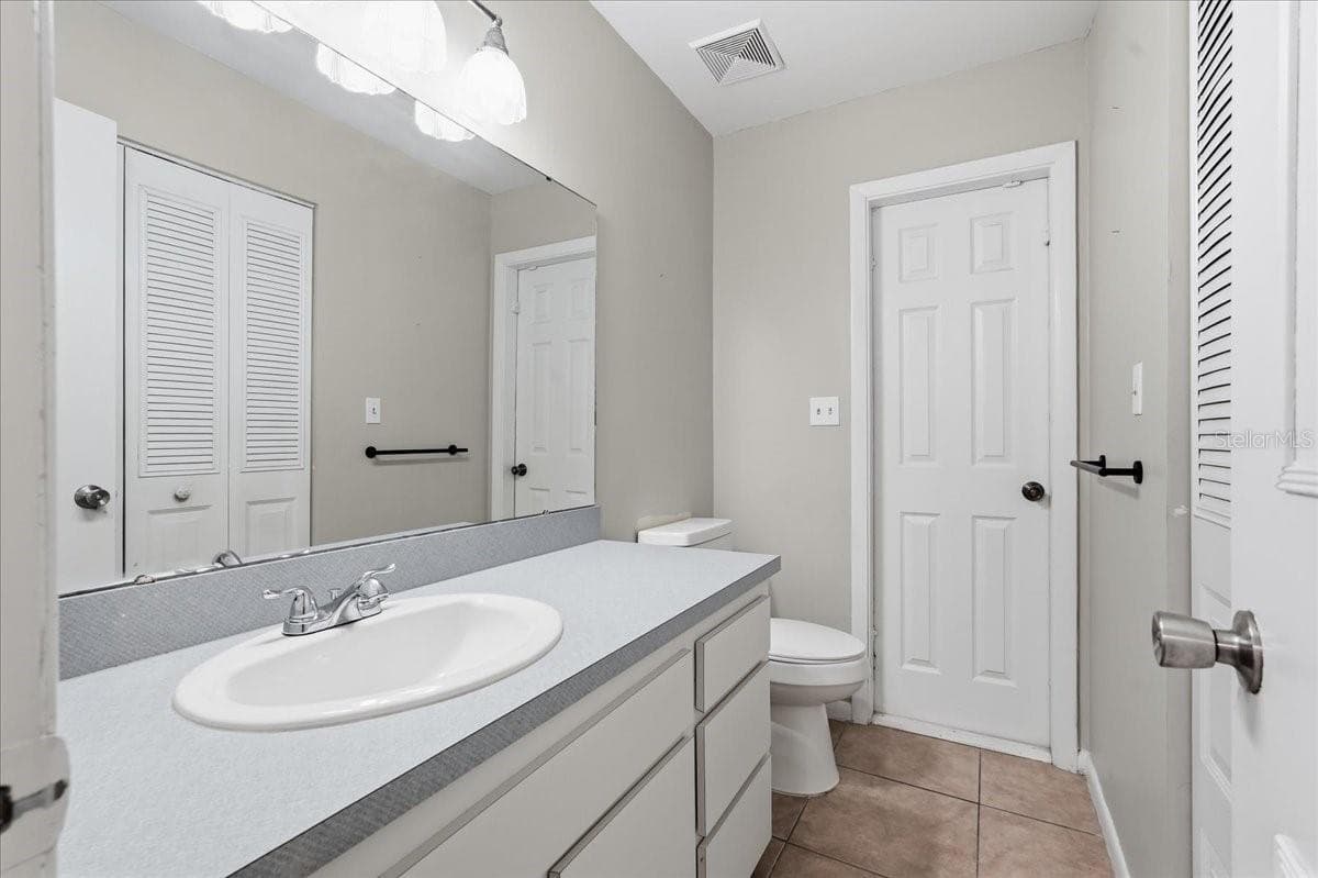 107 ELM SQUARE — photo 21 of 33