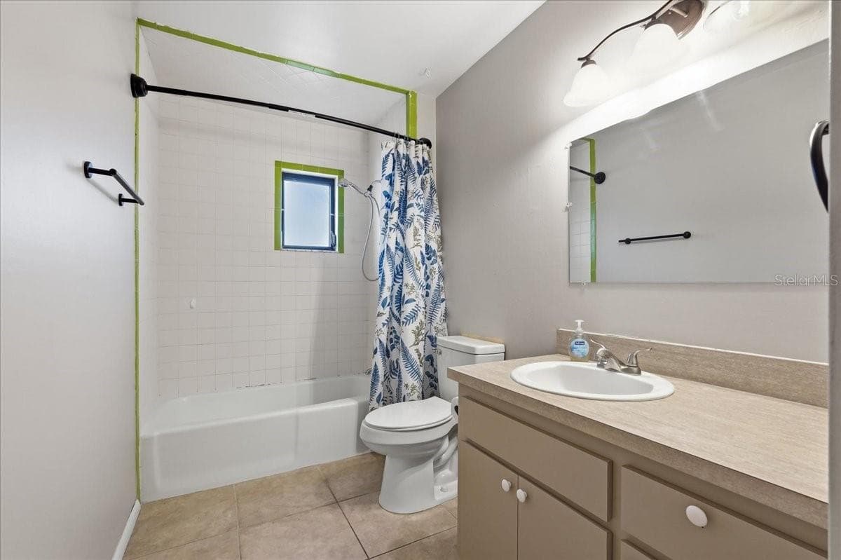 107 ELM SQUARE — photo 18 of 33