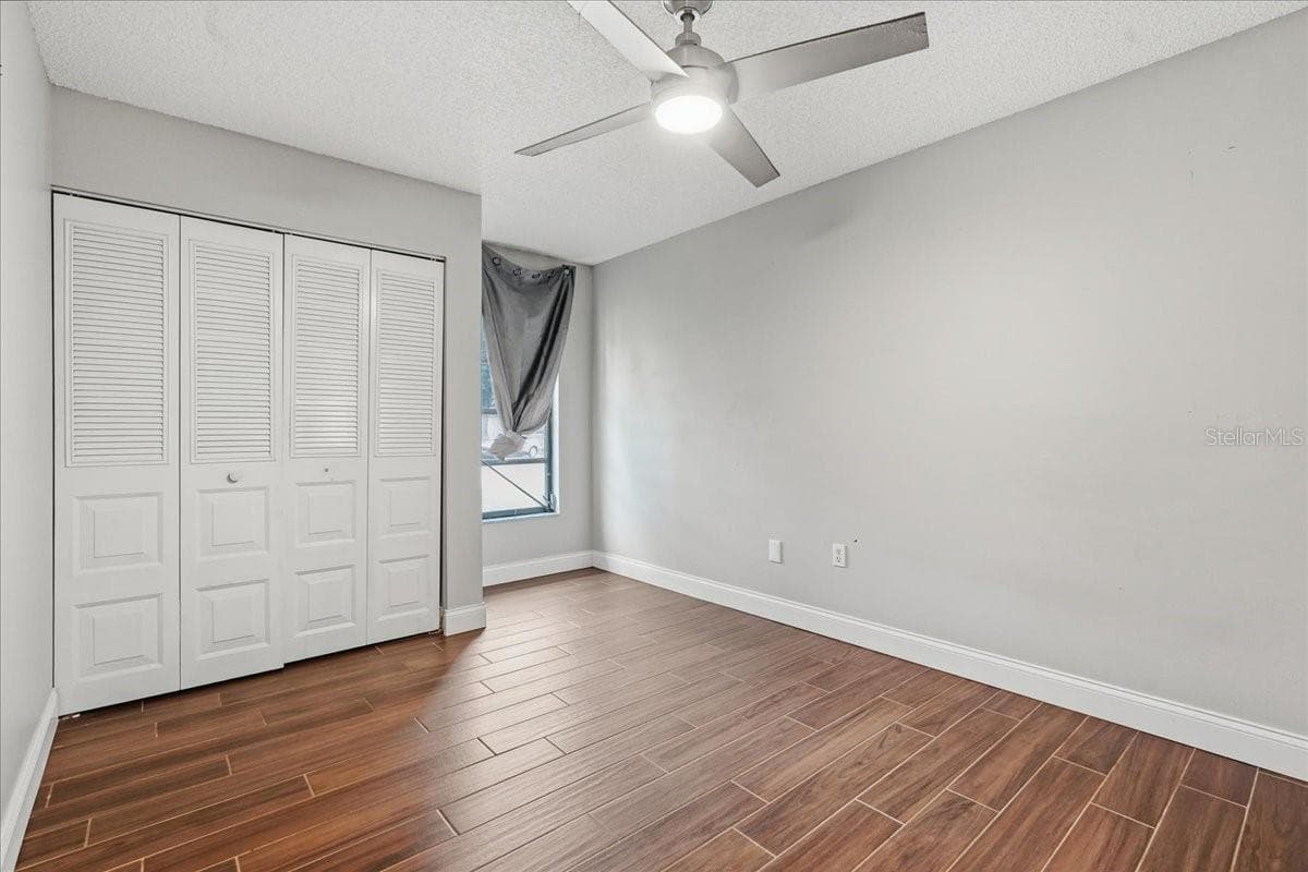107 ELM SQUARE — photo 20 of 33