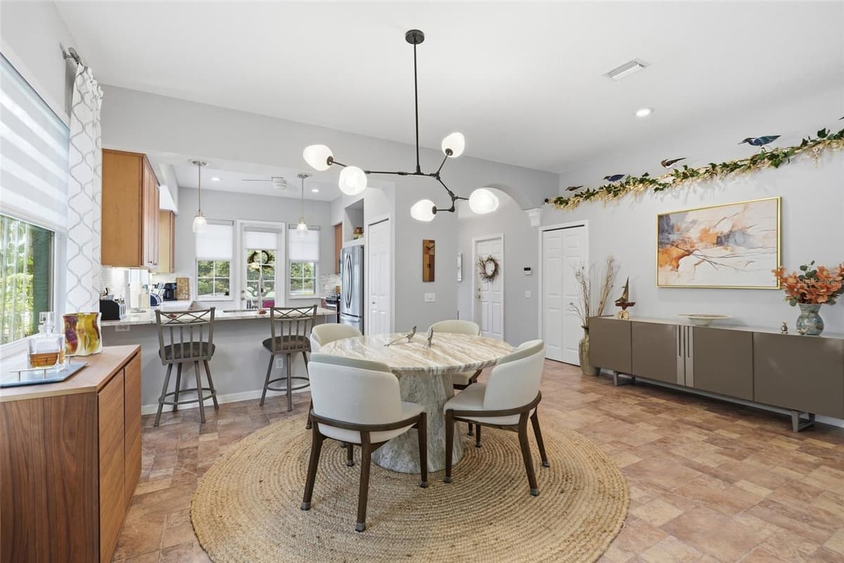 1509 SCARLETT AVENUE — photo 10 of 42