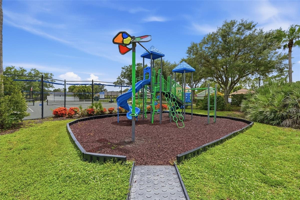 1509 SCARLETT AVENUE — photo 34 of 42