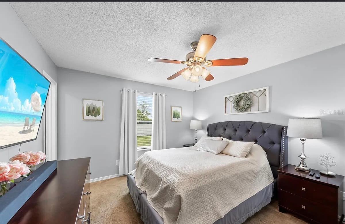 1121 LONDONDERRY DRIVE — photo 15 of 25