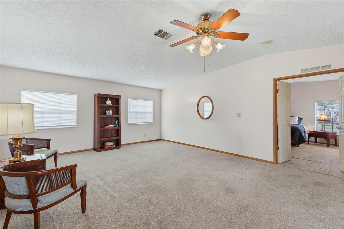 621 STARBOARD AVENUE — photo 33 of 84