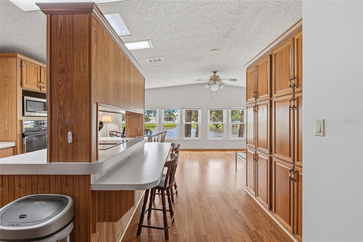 621 STARBOARD AVENUE — photo 49 of 84