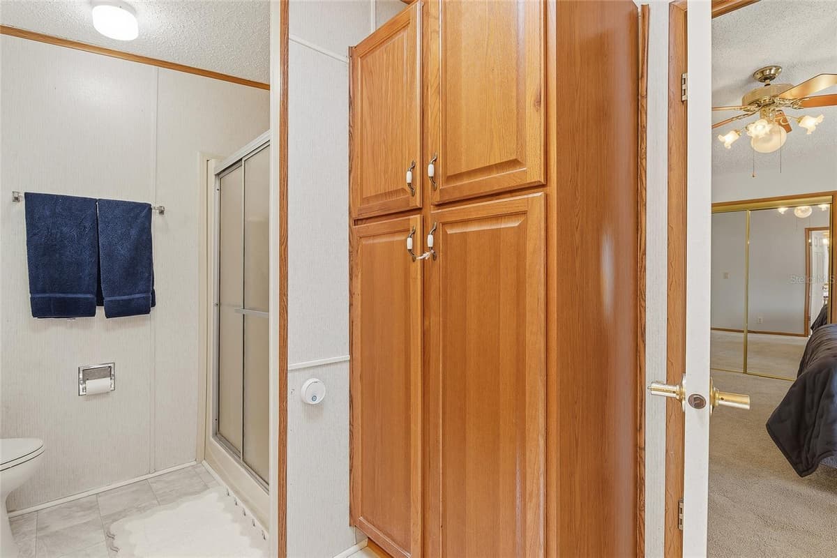 621 STARBOARD AVENUE — photo 43 of 84