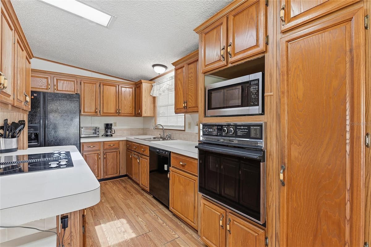621 STARBOARD AVENUE — photo 52 of 84