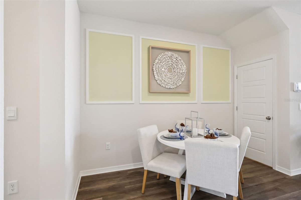 2618 OLYMPIC COURT — photo 7 of 31