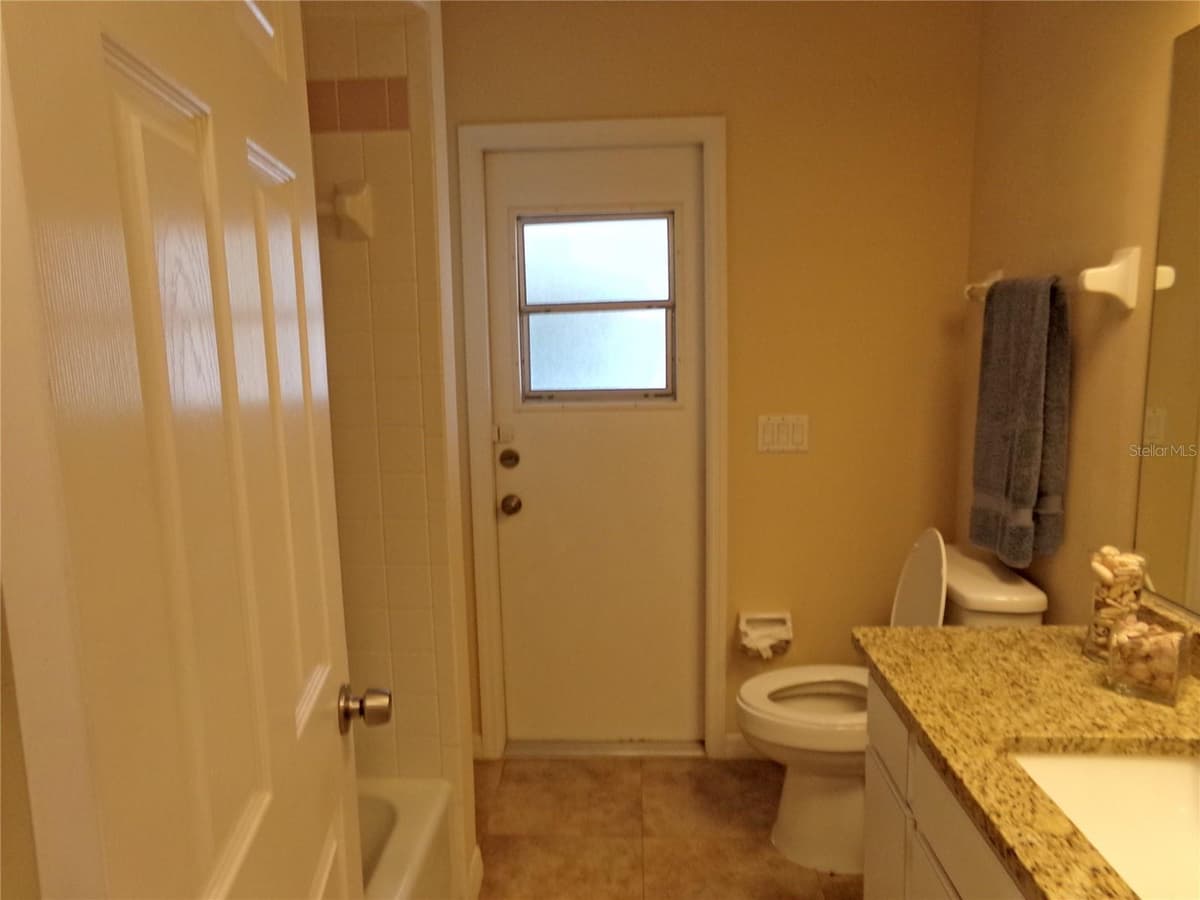 7202 MAMOUTH STREET — photo 18 of 24