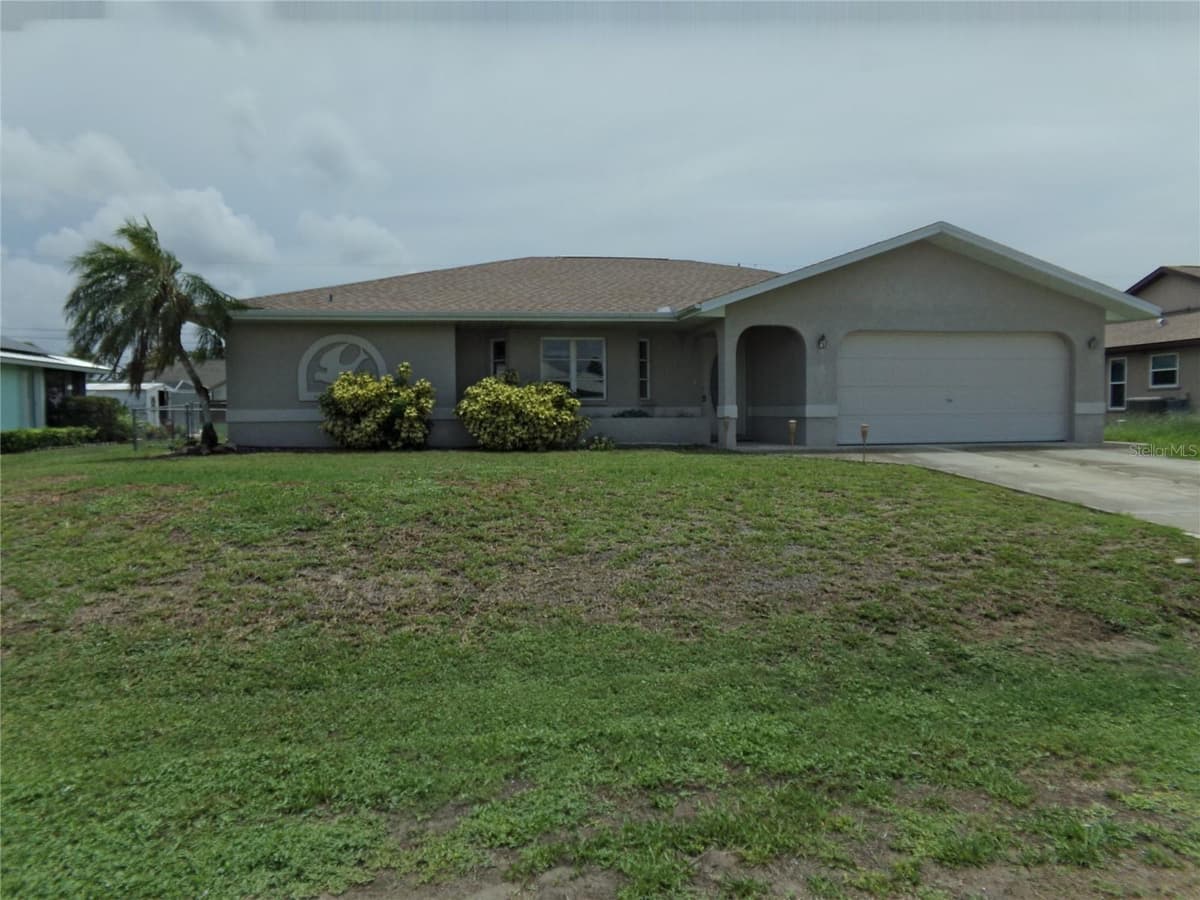 7202 MAMOUTH STREET — photo 1 of 24