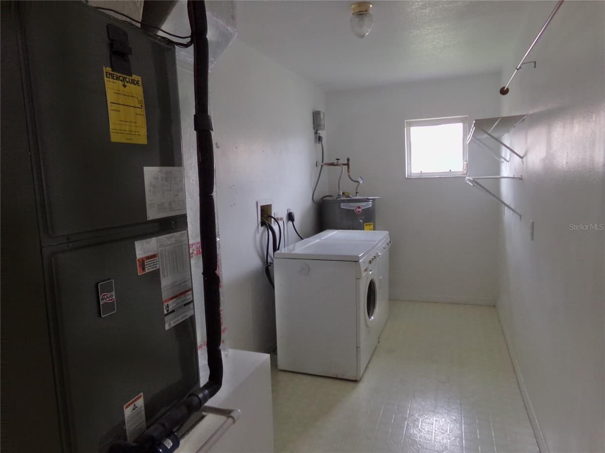 7202 MAMOUTH STREET — photo 20 of 24