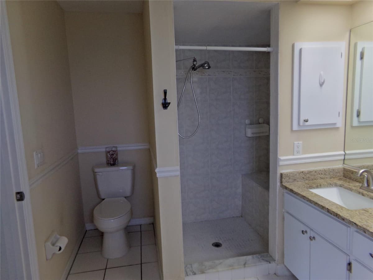 7202 MAMOUTH STREET — photo 13 of 24