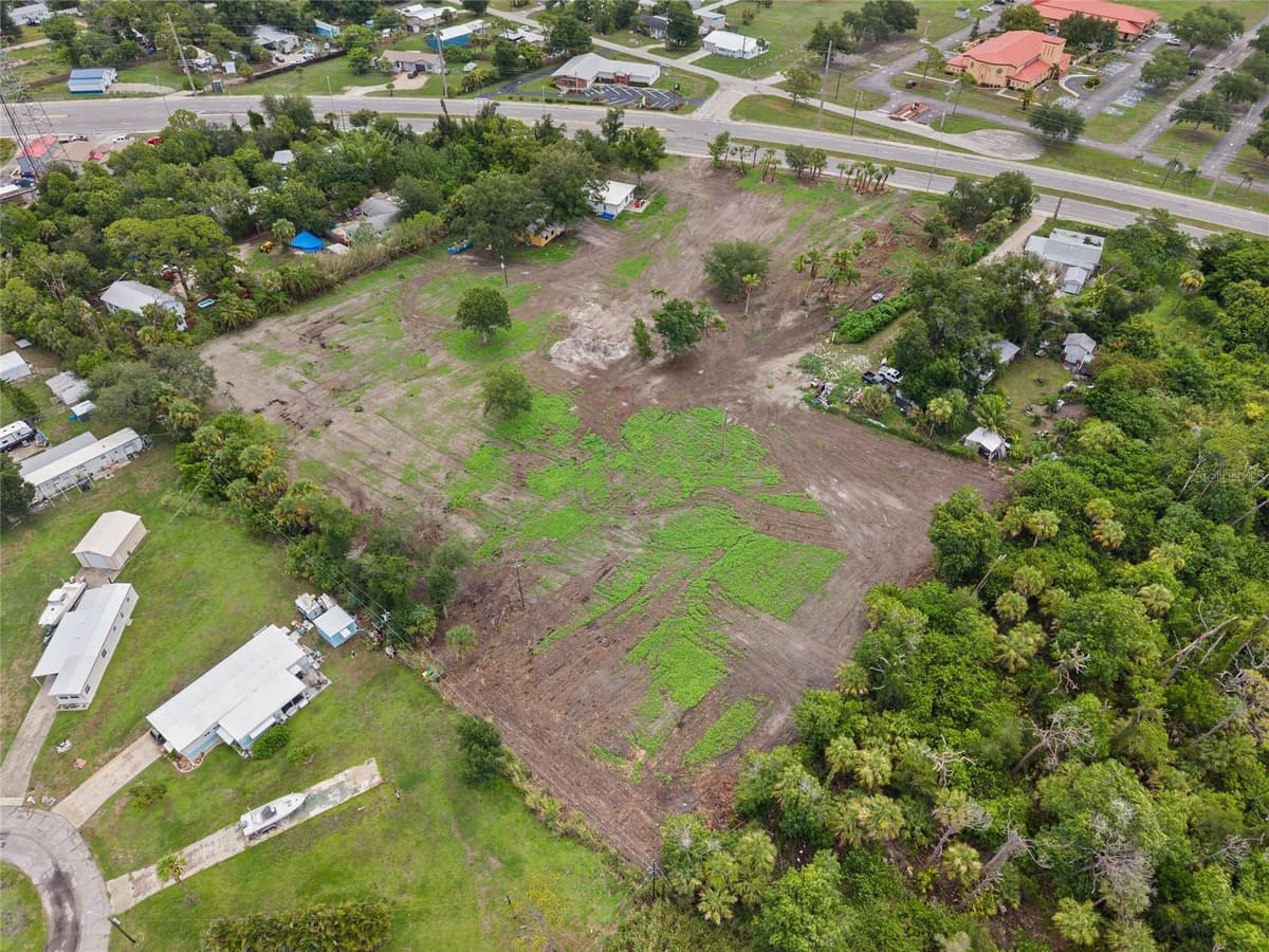 5230 PLACIDA ROAD — photo 9 of 40