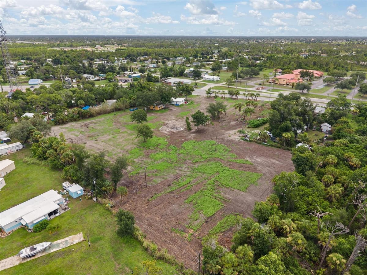 5230 PLACIDA ROAD — photo 8 of 40