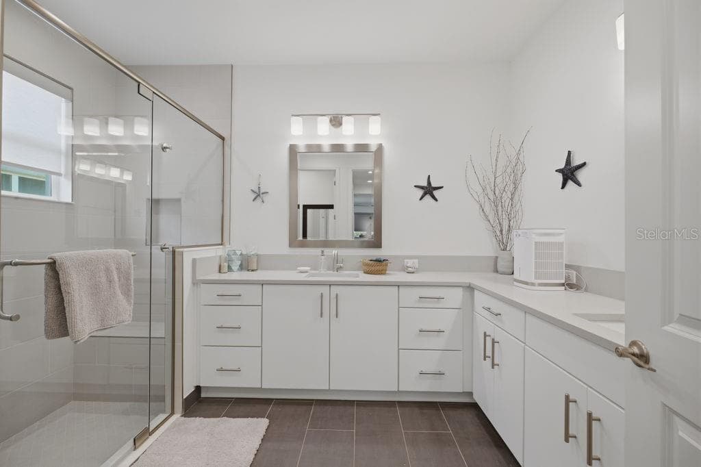 3101 MALTA AVENUE — photo 16 of 31