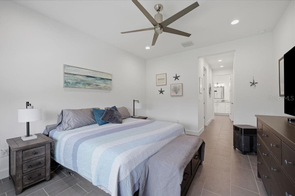 3101 MALTA AVENUE — photo 15 of 31