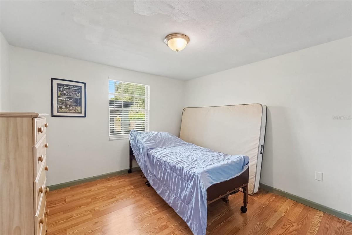4211 REGAL PLACE — photo 7 of 10