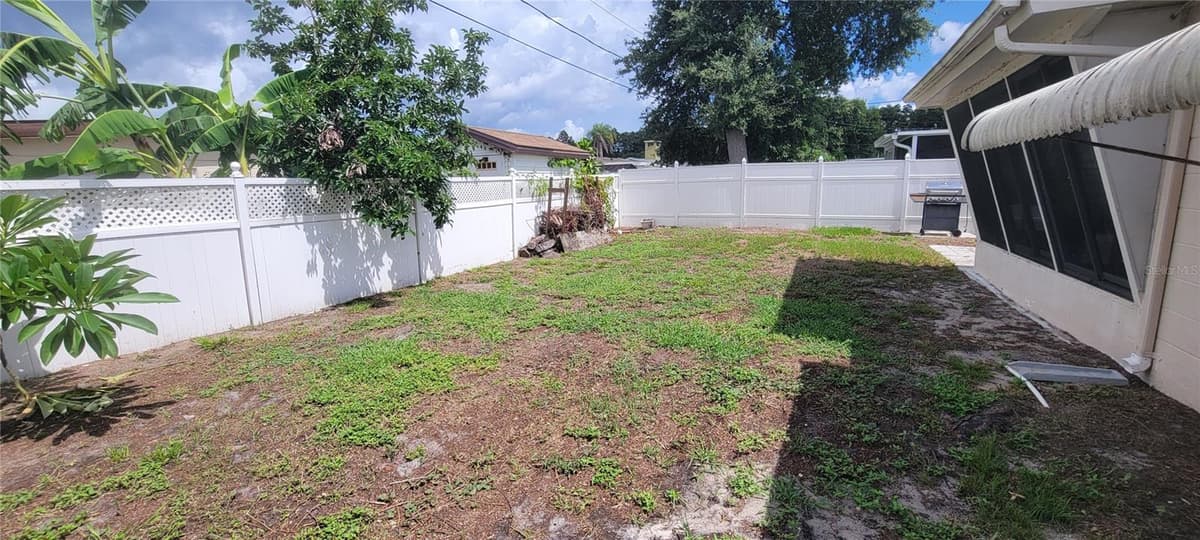 3243 BAYPORT DRIVE — photo 32 of 37