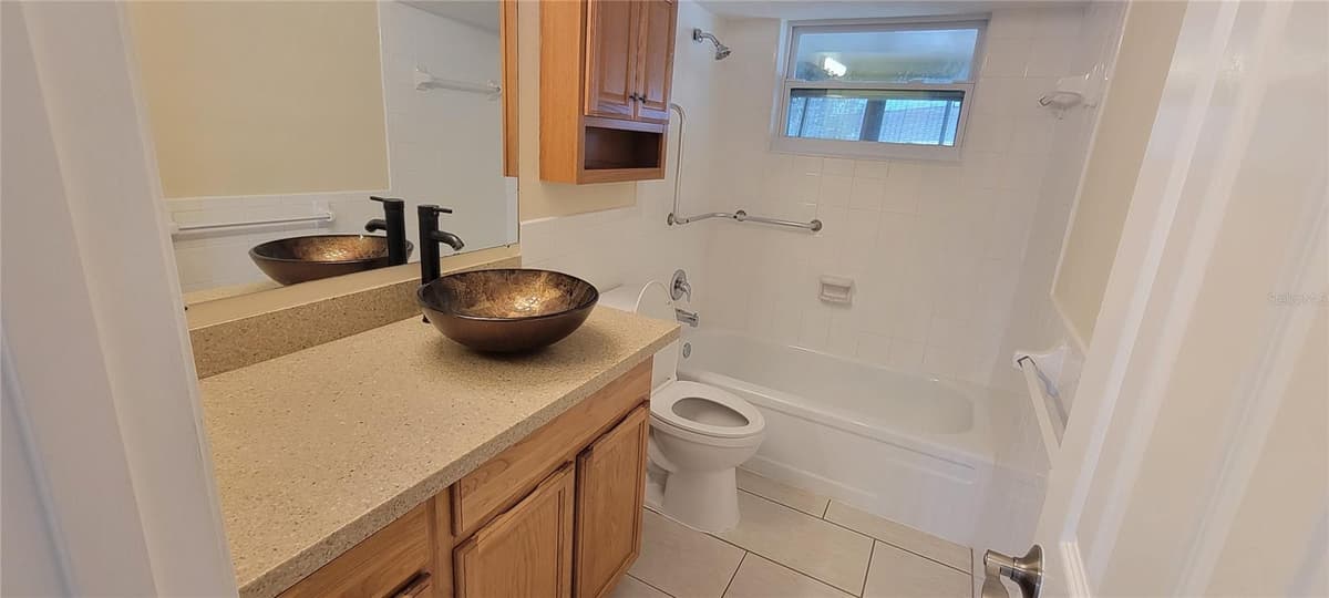 3243 BAYPORT DRIVE — photo 21 of 37